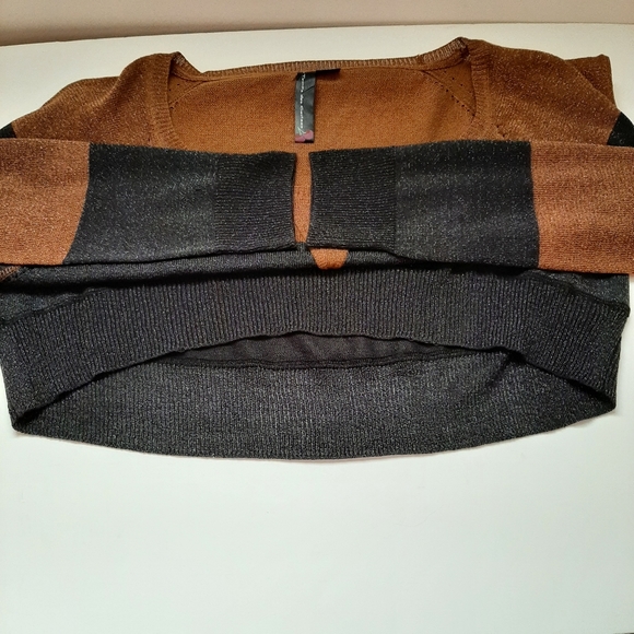 Long Sleeve Shirt - Picture 3 of 5